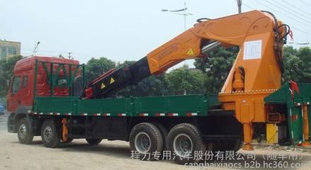 廠家直銷多噸位大型隨車吊，全國送車上門，程力專車鉅惠來襲